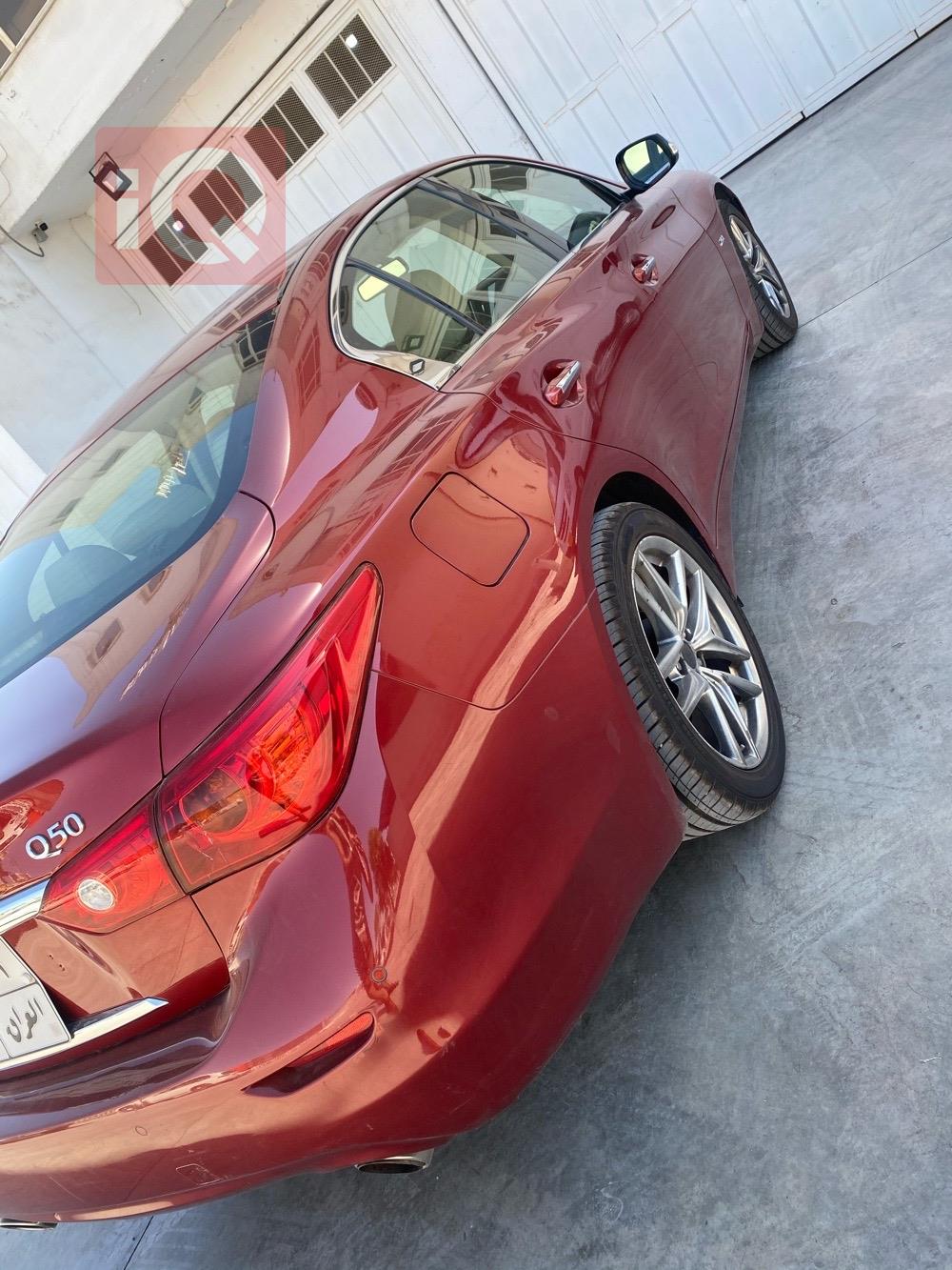 Infiniti Q50